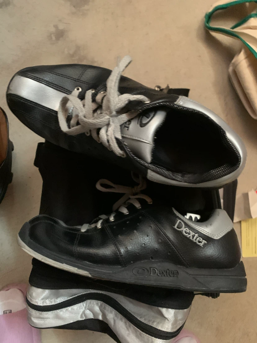 Dexter Bowling Shoes (size 9) - photo 2