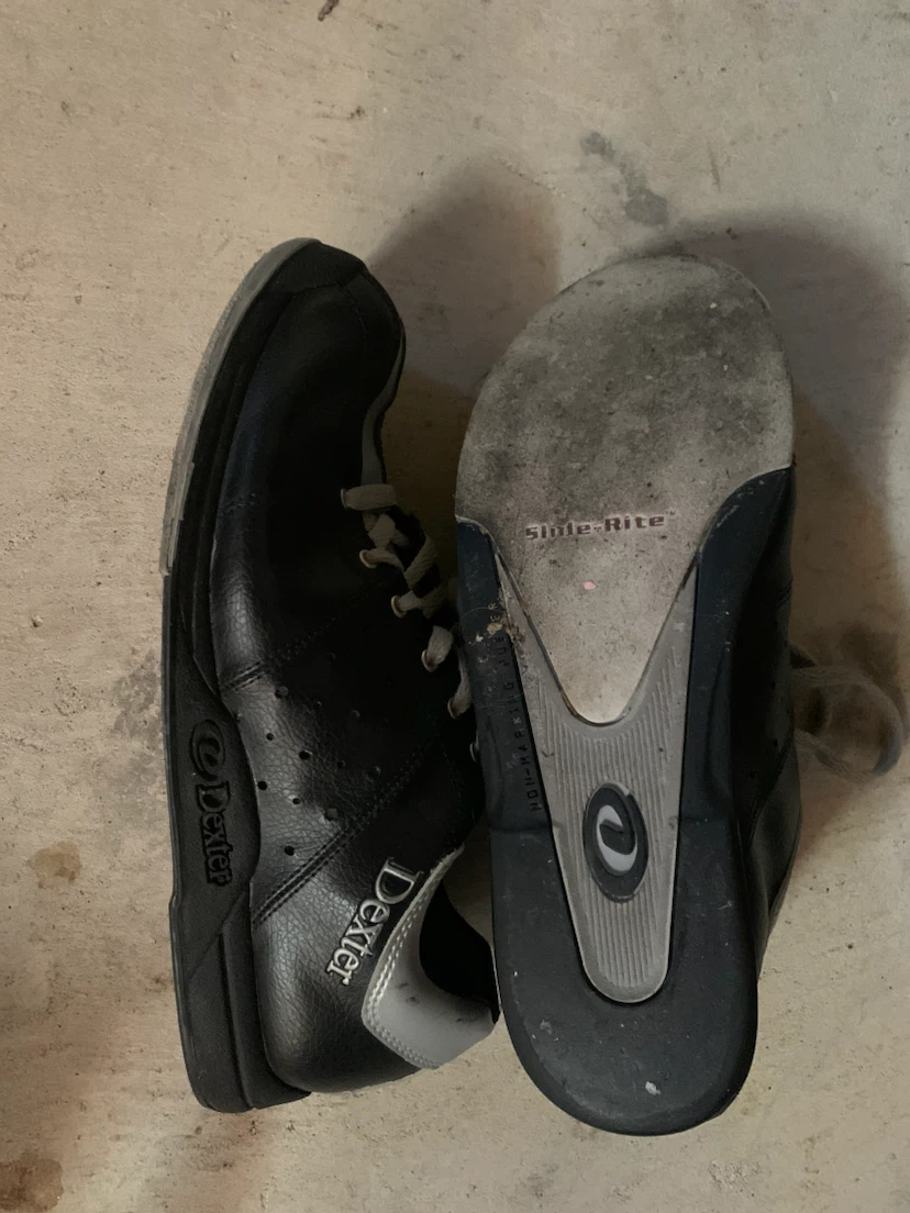 Dexter Bowling Shoes (size 9) - photo 4