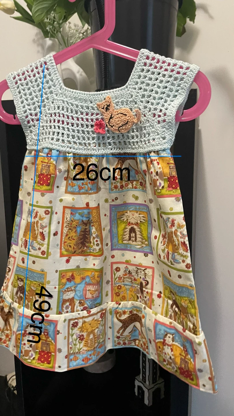 Baby Dress with Cat and Flower Applique - photo 3