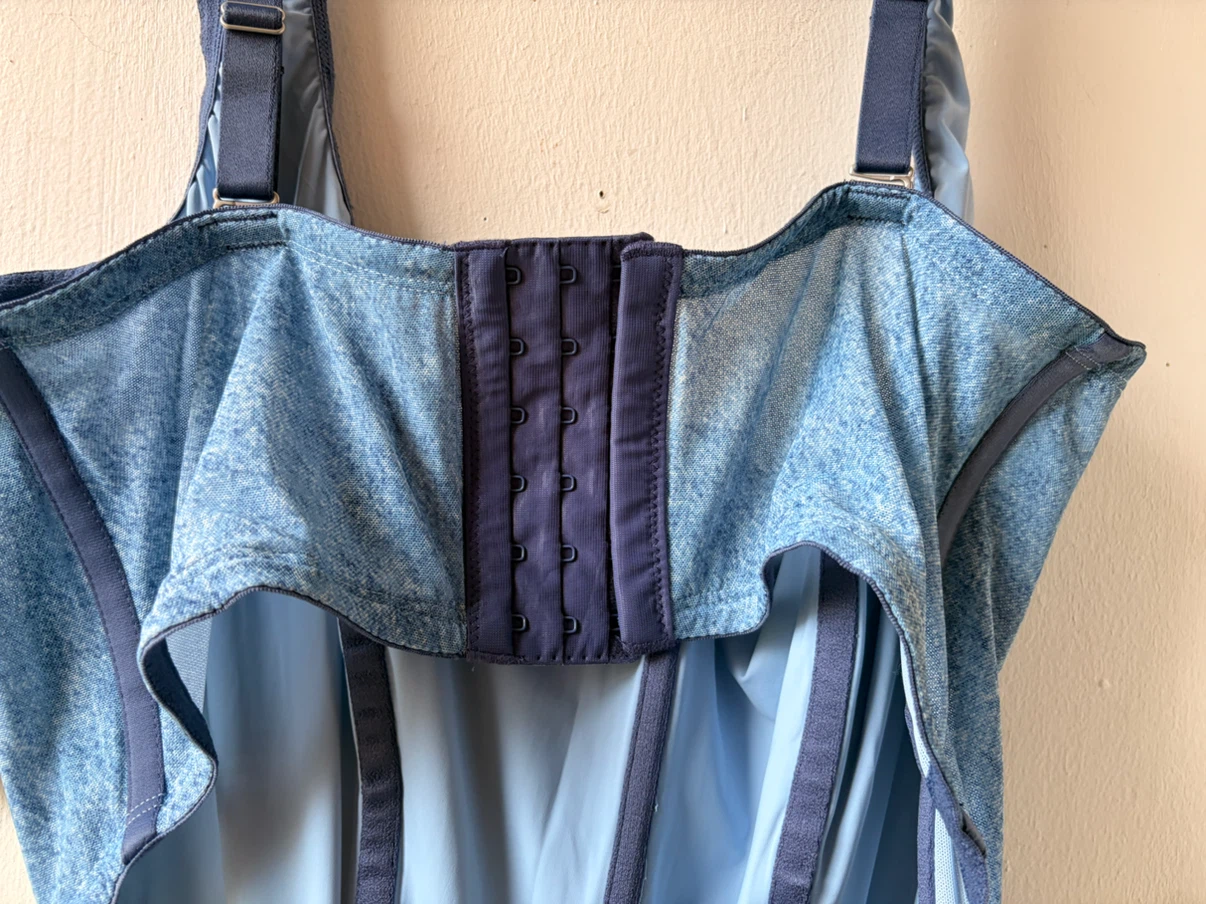 New parade corset size 3XL - photo 4
