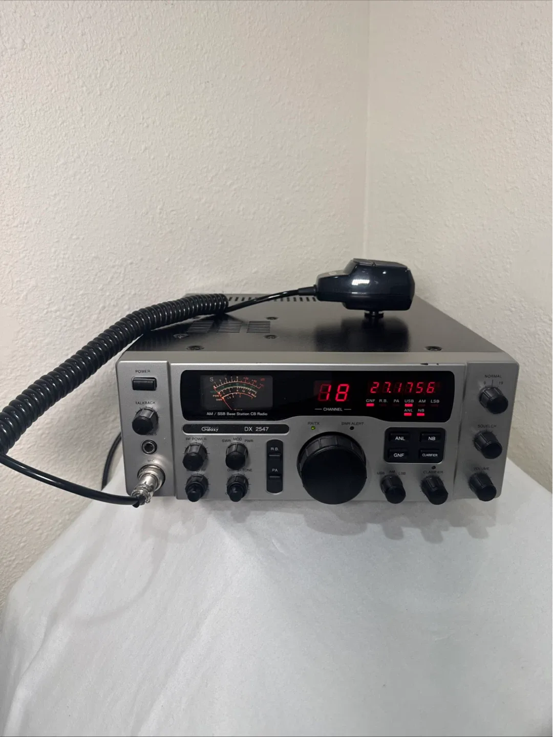 Galaxy DX 2547 AM/SSB Base Station CB Radio