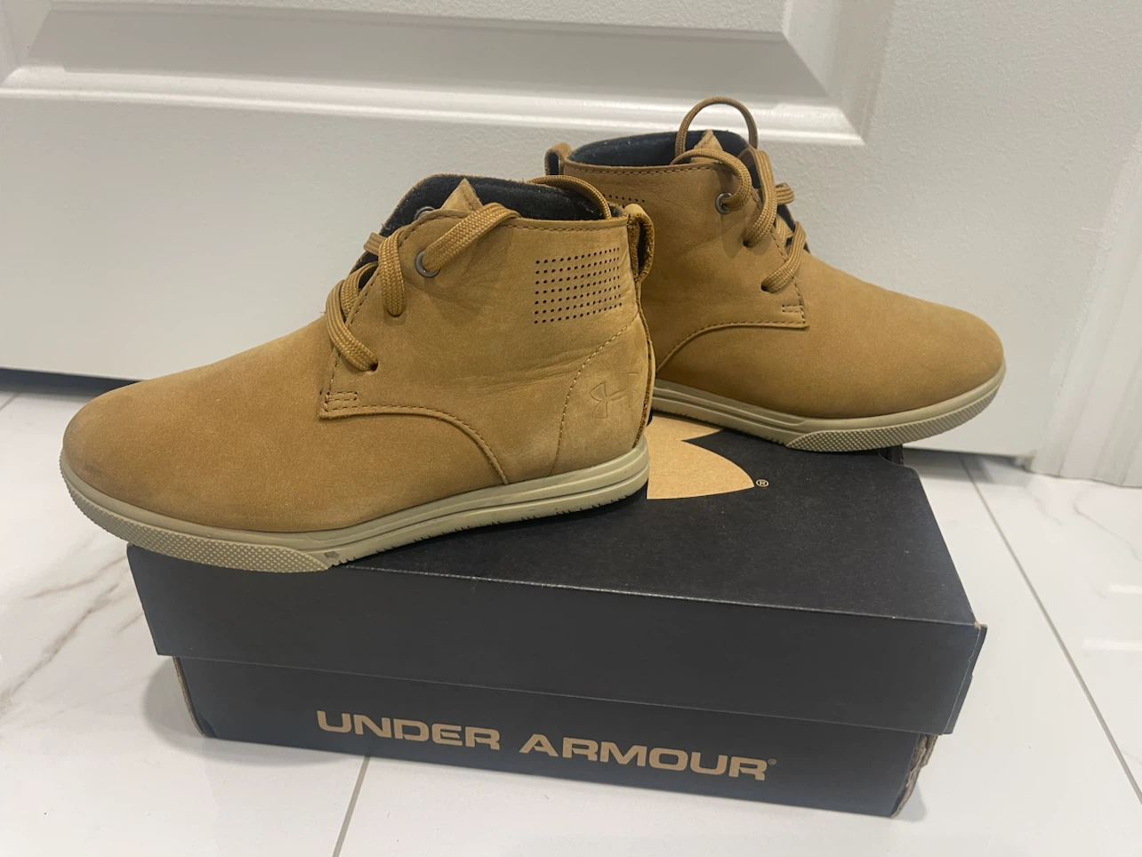 Under Armour Tan Suede Shoes Brand New Condition -12