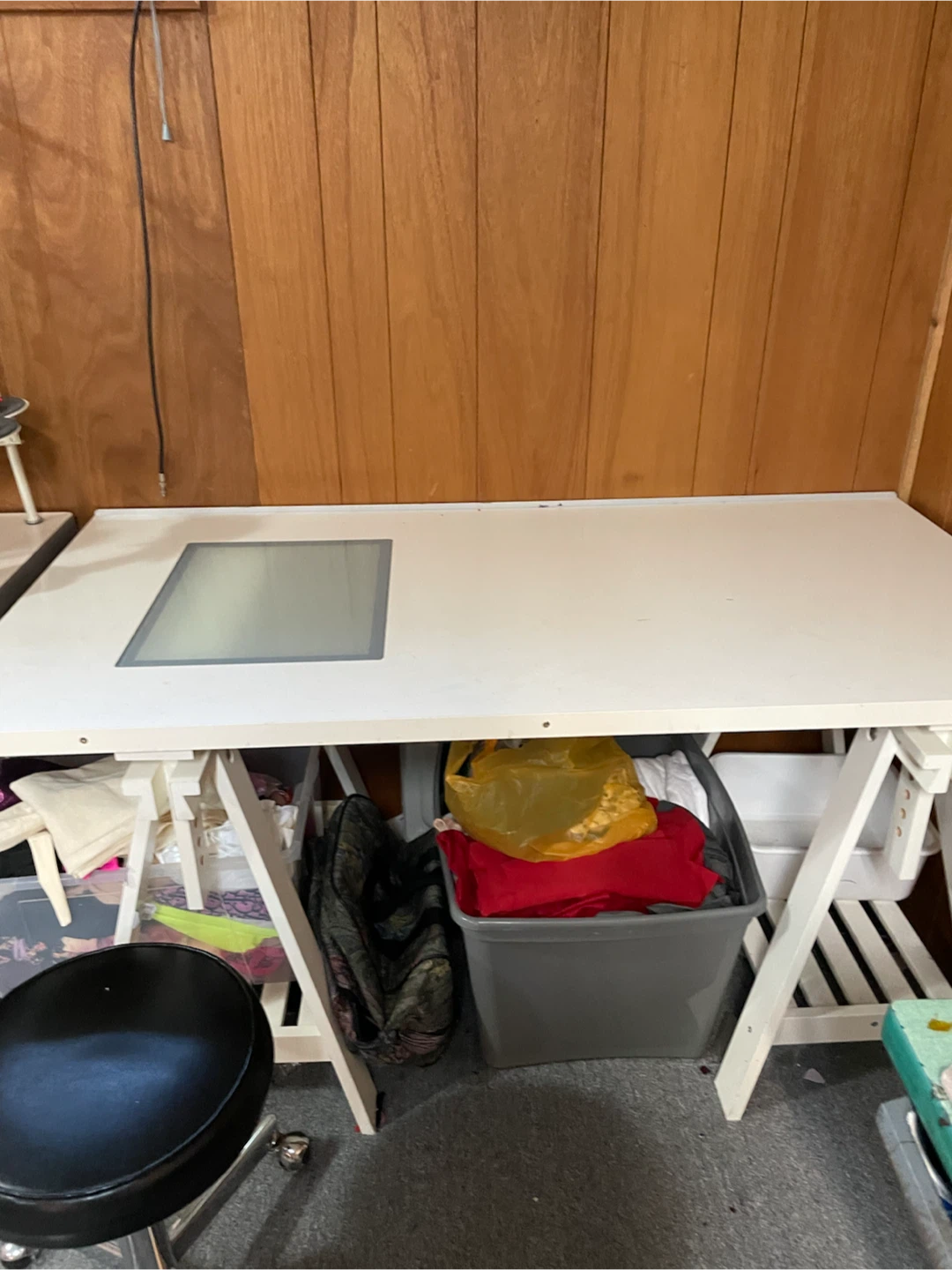 Crafting table