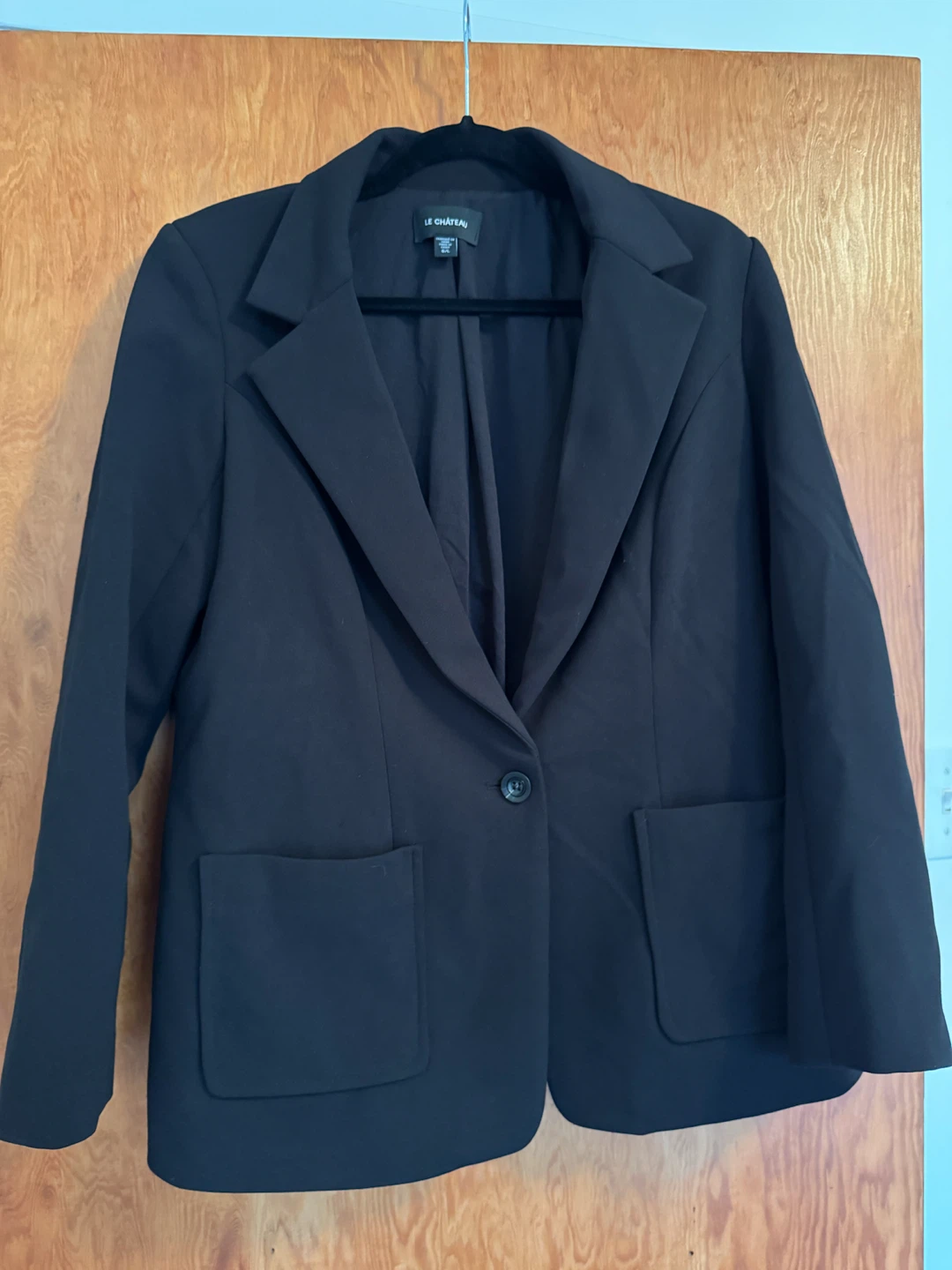 LE CHÂTEAU Black Blazer