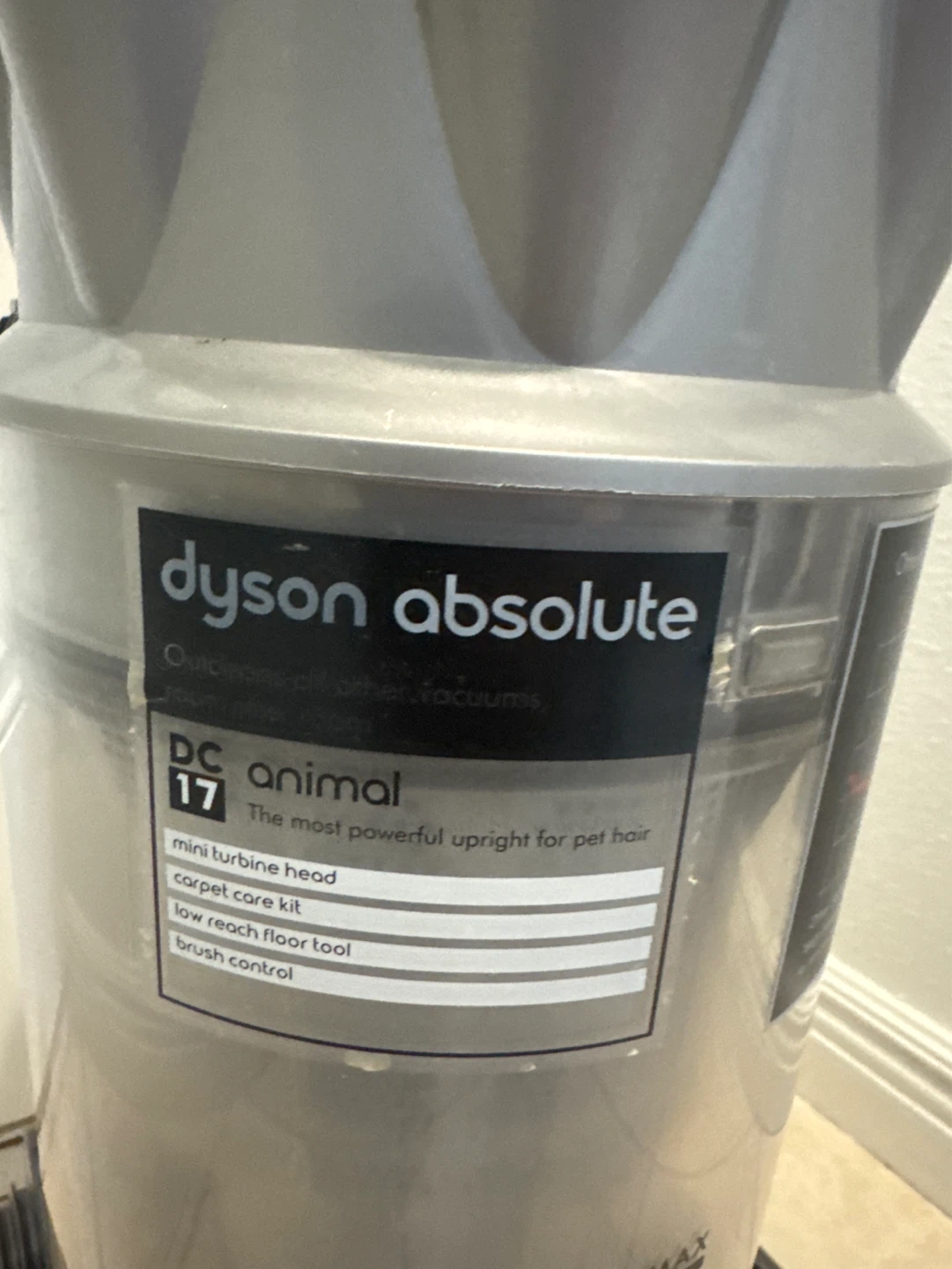 Dyson Absolute DC17 Animal Vacuum Cleaner - photo 3