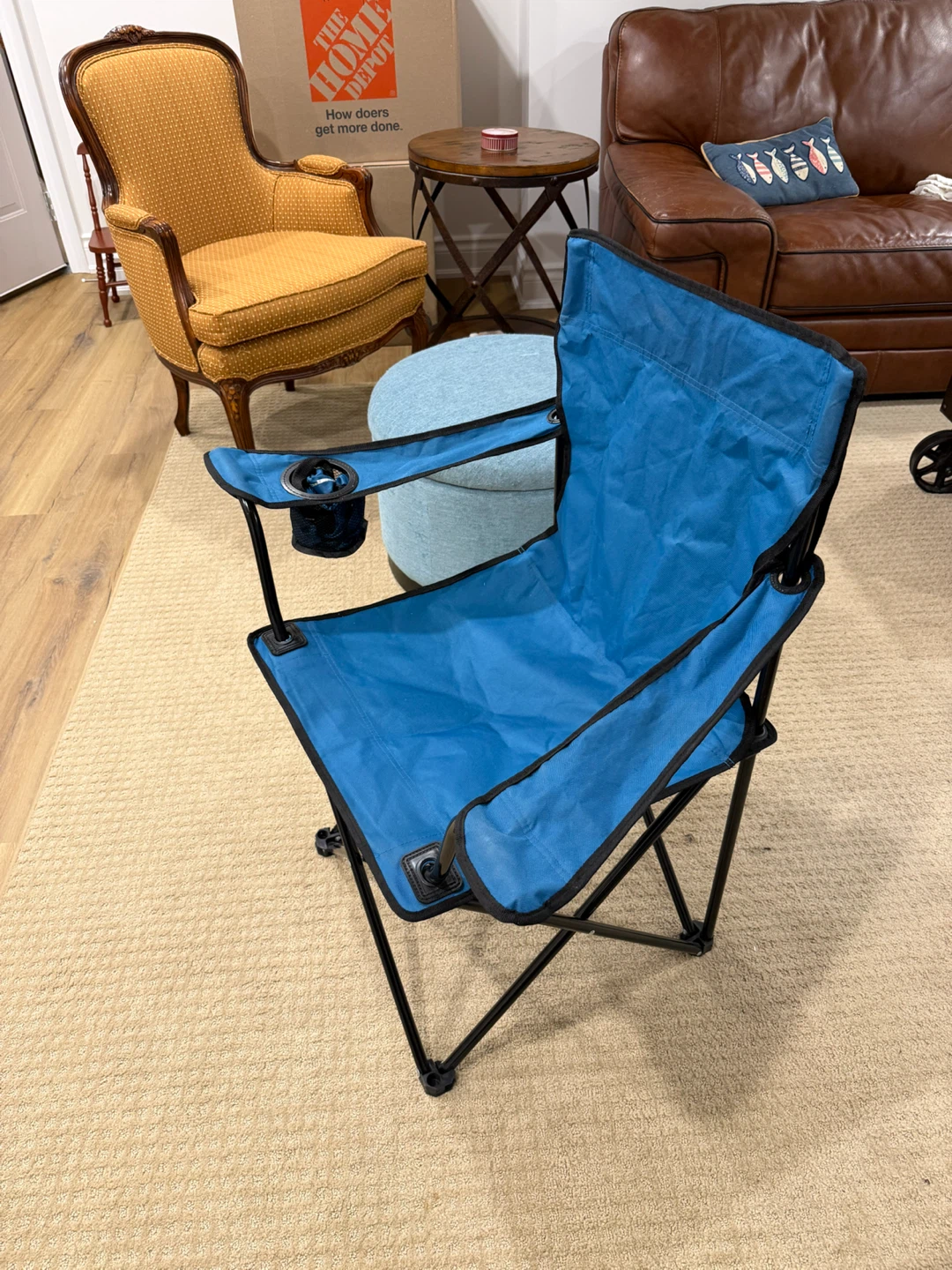 BLUE FOLDING CHAIR