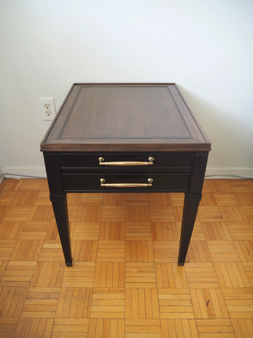 Newly Refinished Solid Wood Side Table/End Table/Nightstand - photo 3