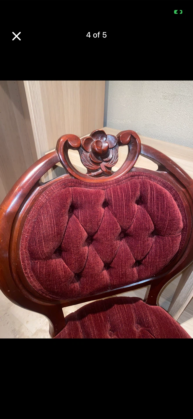Antique Red Velvet Accent Chair - photo 3