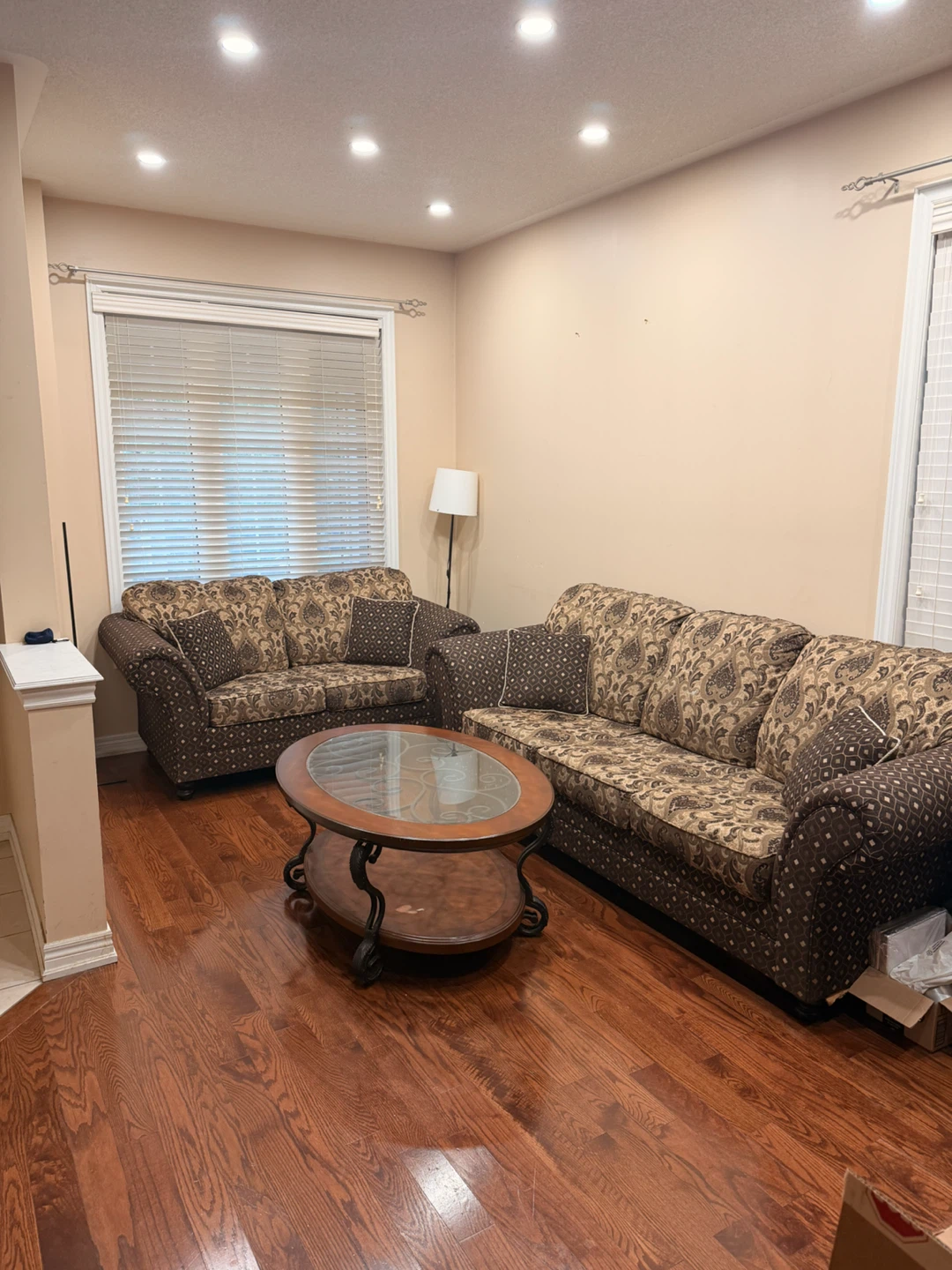 3 piece Sofa Set with Coffee Table - photo 3
