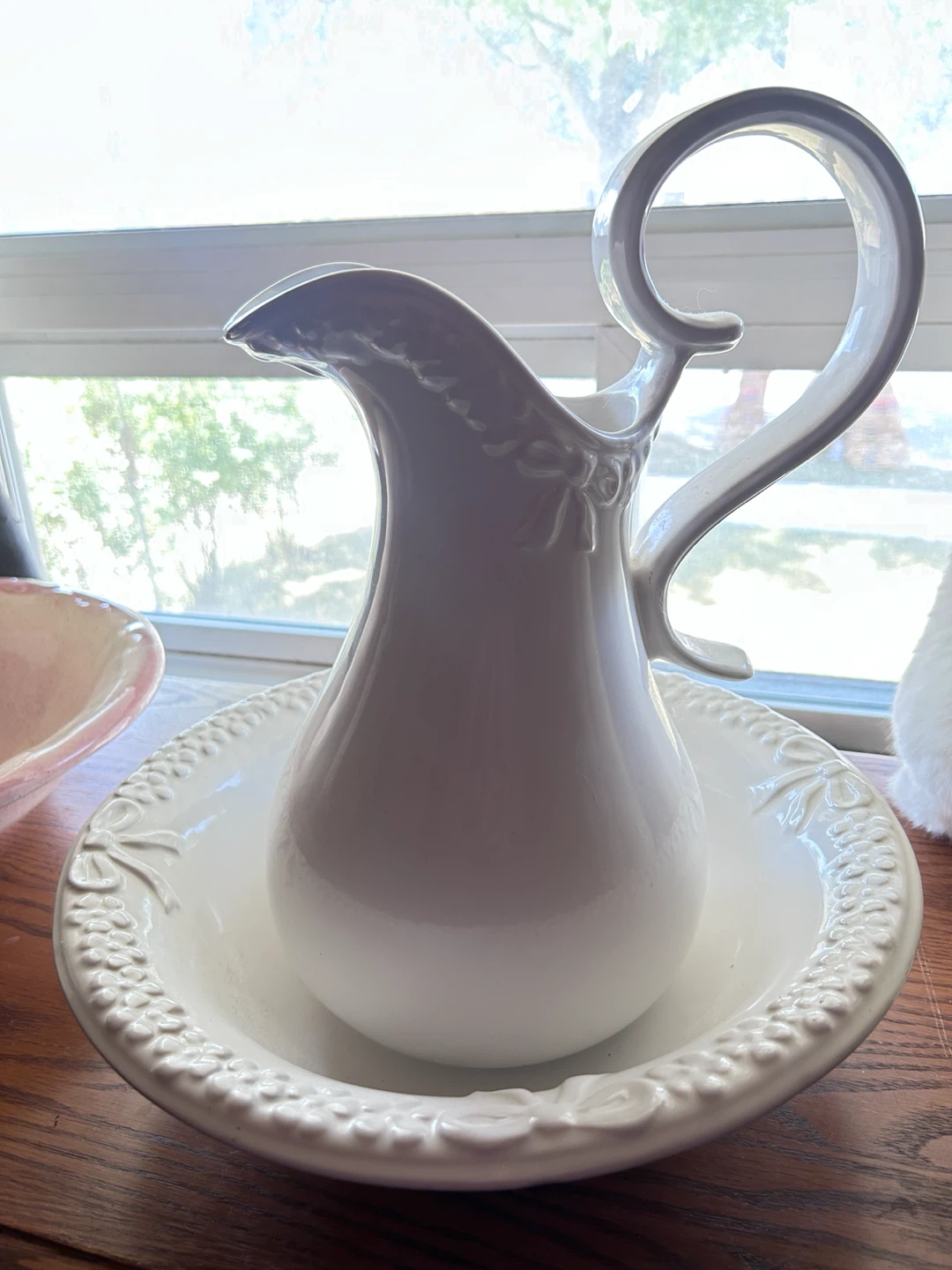 White Pitcher and Wash Basin Set