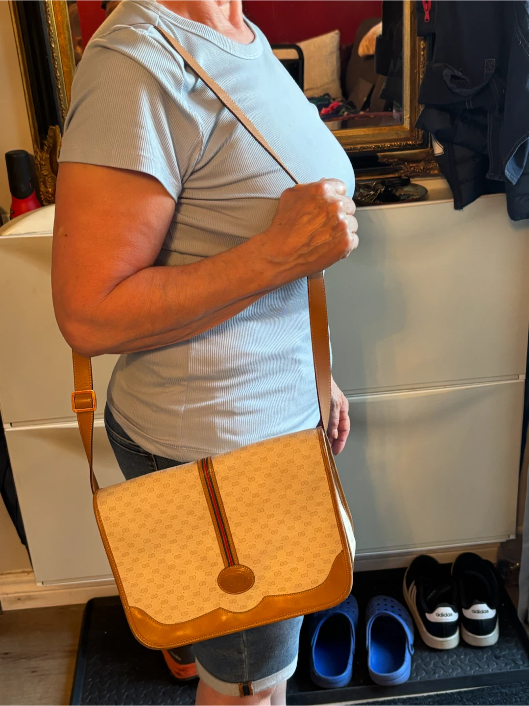 Gucci Shoulder Bag