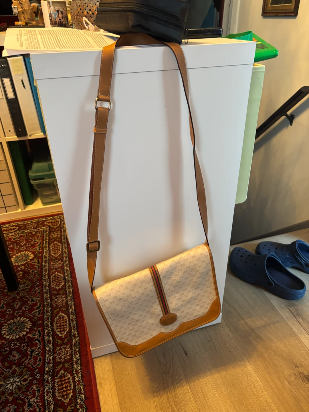 Gucci Shoulder Bag - photo 4