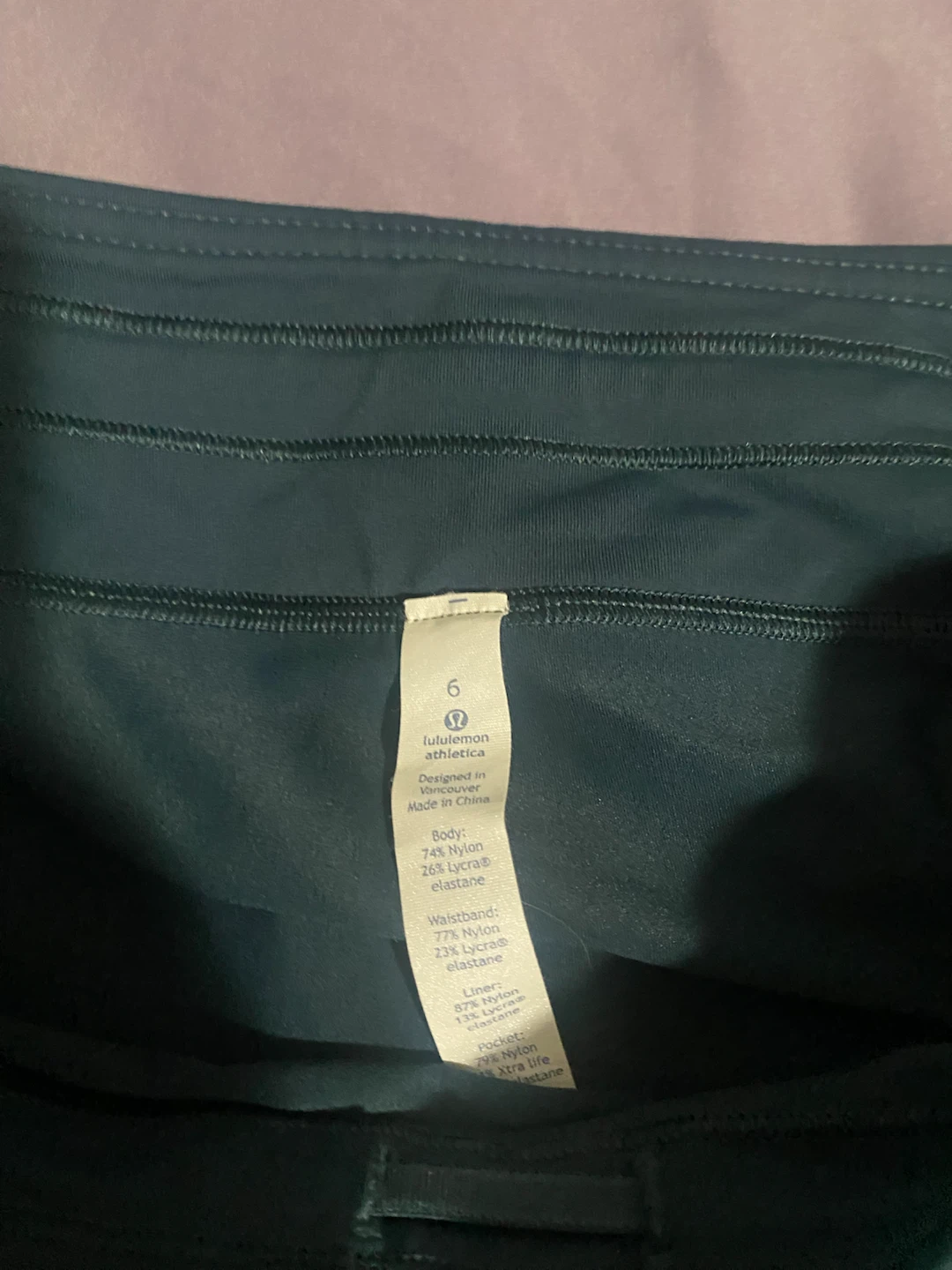 Lululemon Athletica Skirt - Size 6 - photo 3
