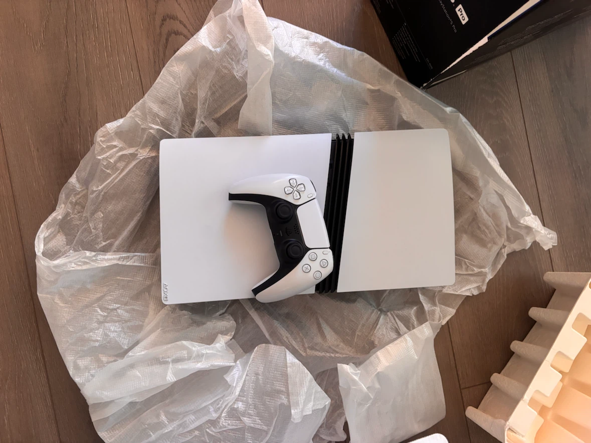 Sony PlayStation 5 Pro Console - photo 4
