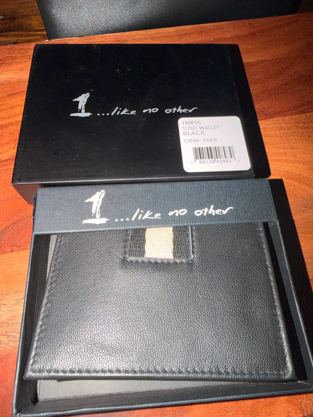 1...like no other Black Leather Bifold Wallet RFID Protected NIB - photo 5