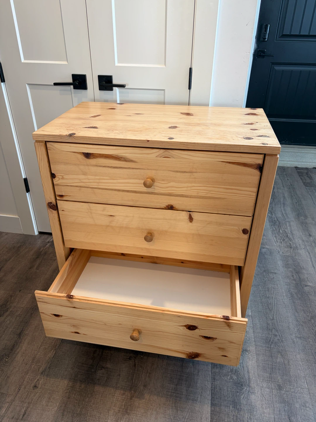 IKEA Wooden dresser with 3 drawers - photo 4