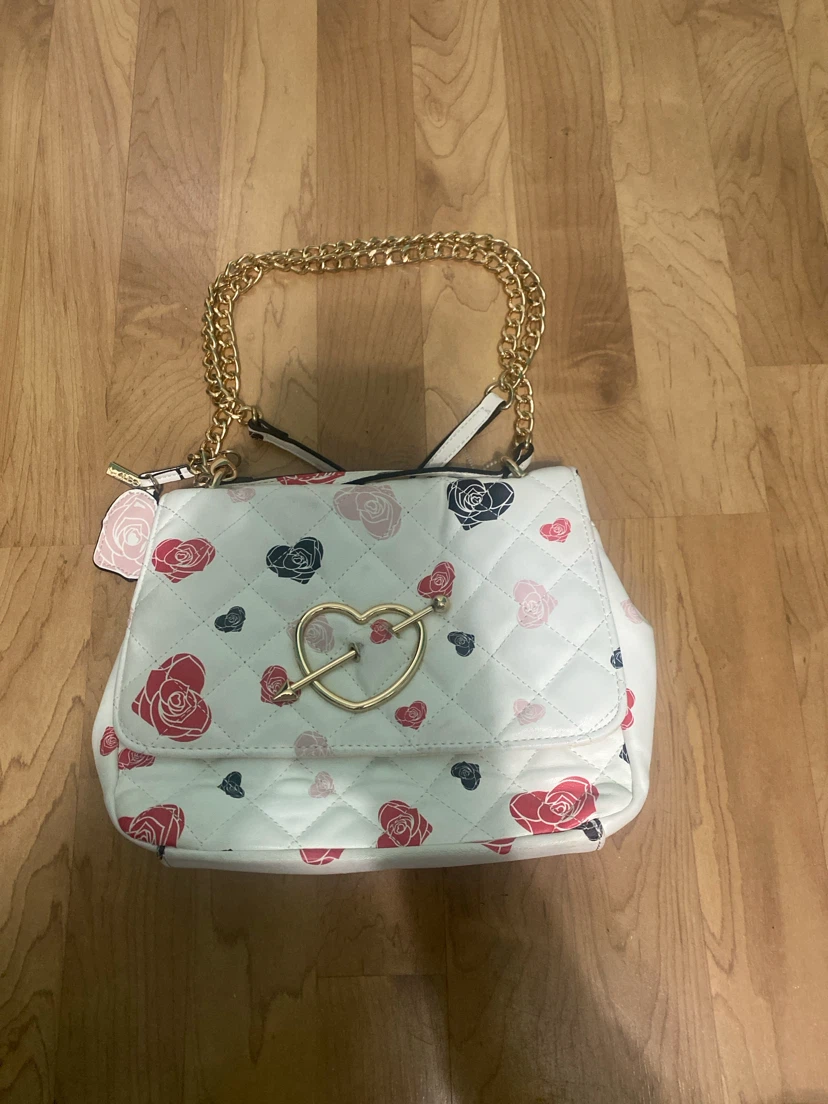 White rose purse