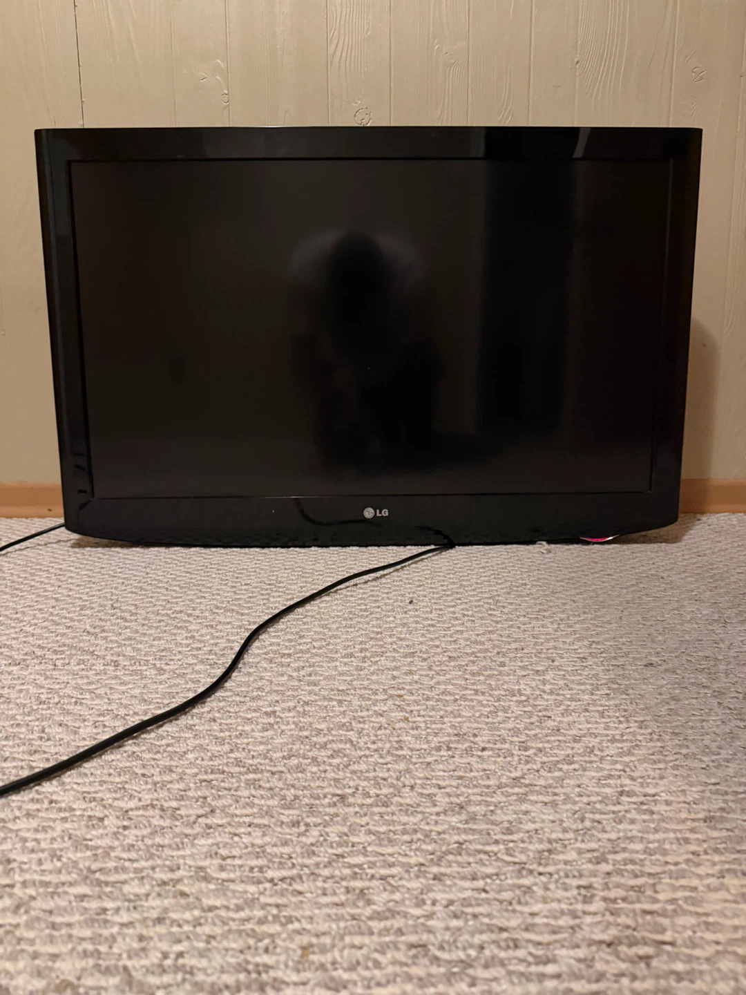 LG Television - photo 3