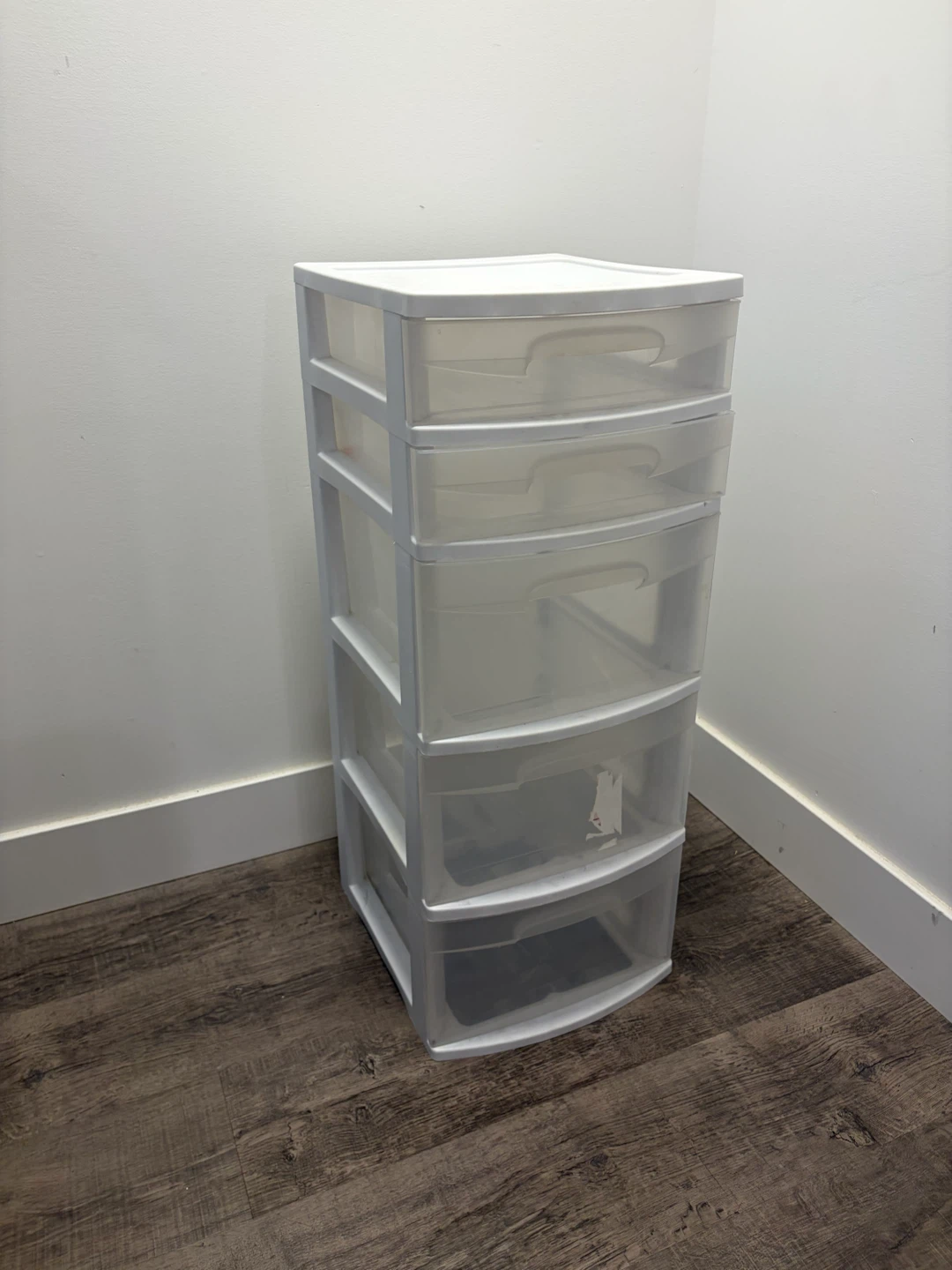 plastic container drawer unit - photo 3