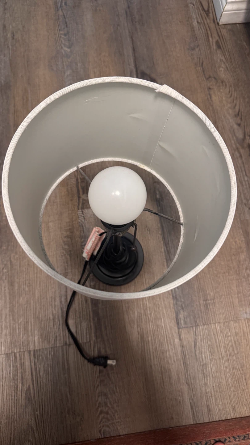 Table Lamp - photo 2