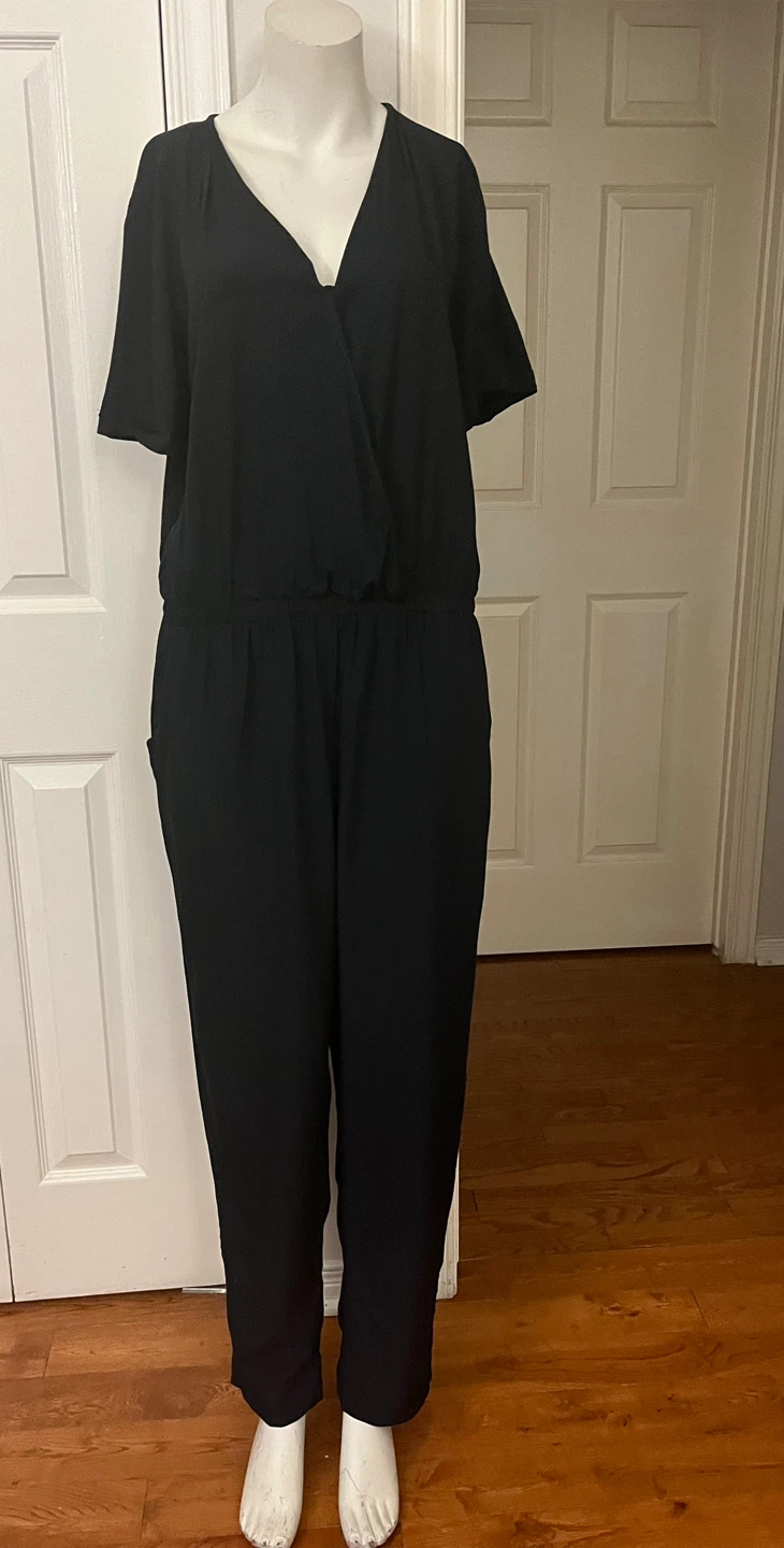 Joe Fresh Black Rayon Jumpsuit size large 10-12 - photo 2