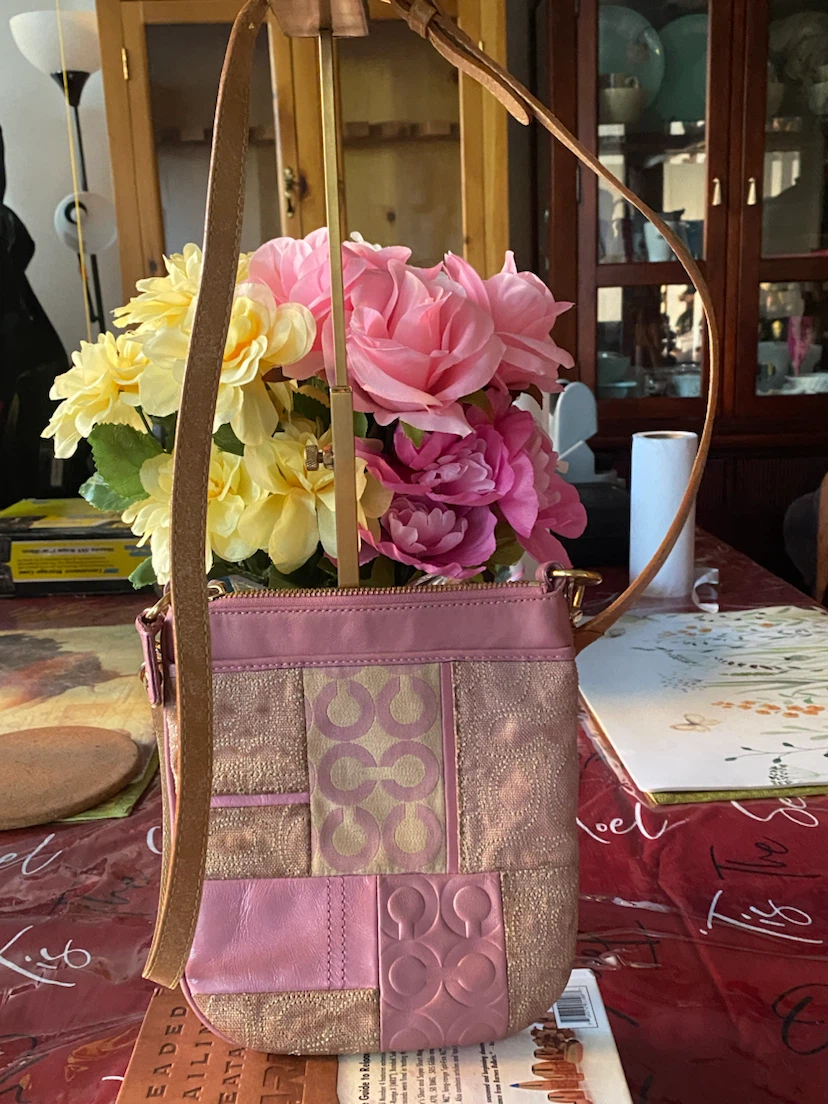 Coach Pink Monogram Shoulder Bag - photo 3