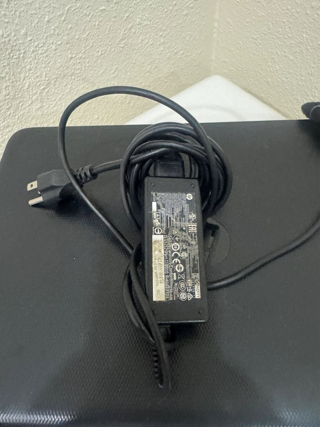HP Notebook Laptop - photo 3