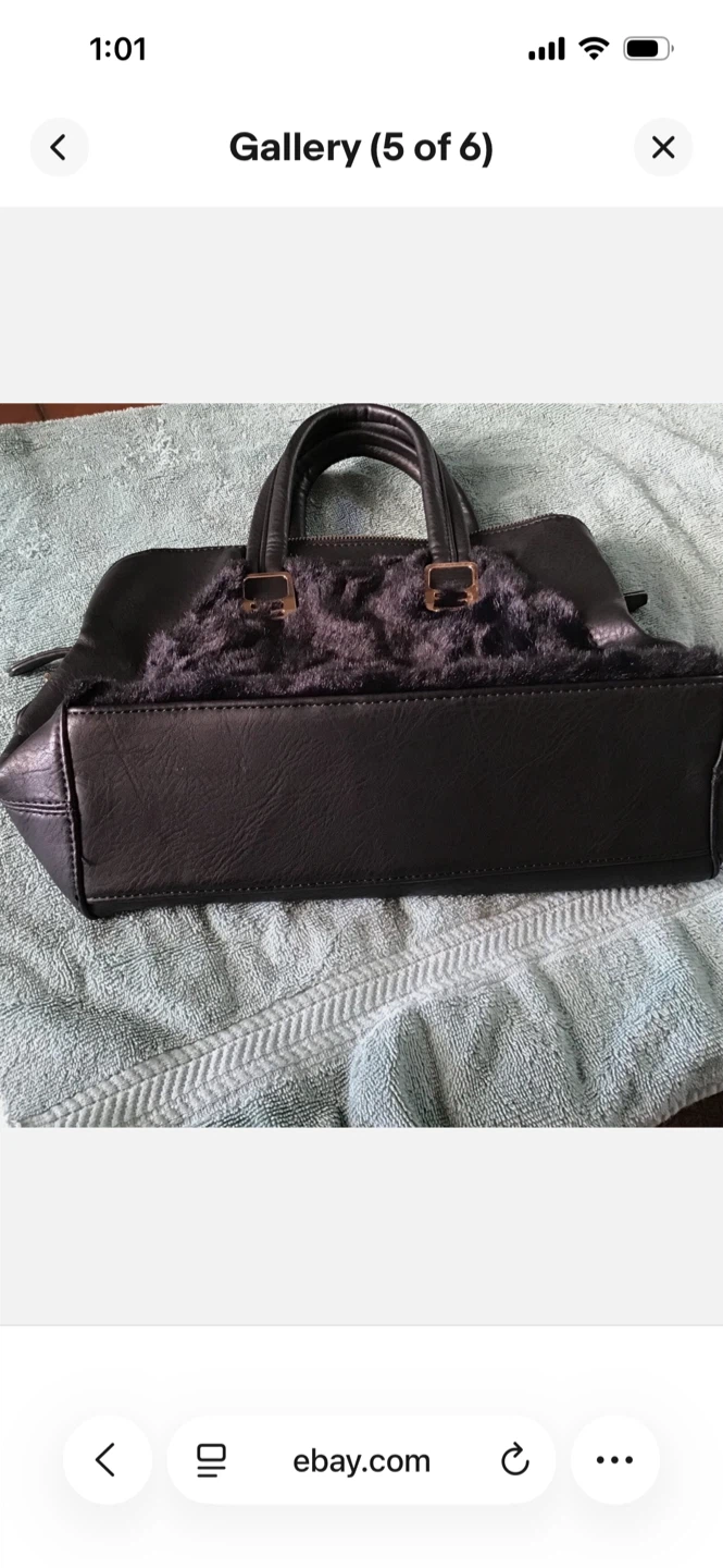 Black Satchel Handbag with Fur Accents - photo 2