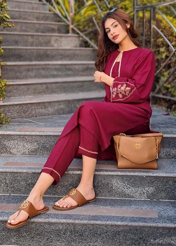 Maroon Embroidered Kurti with Pants Set (2Pc) - photo 5