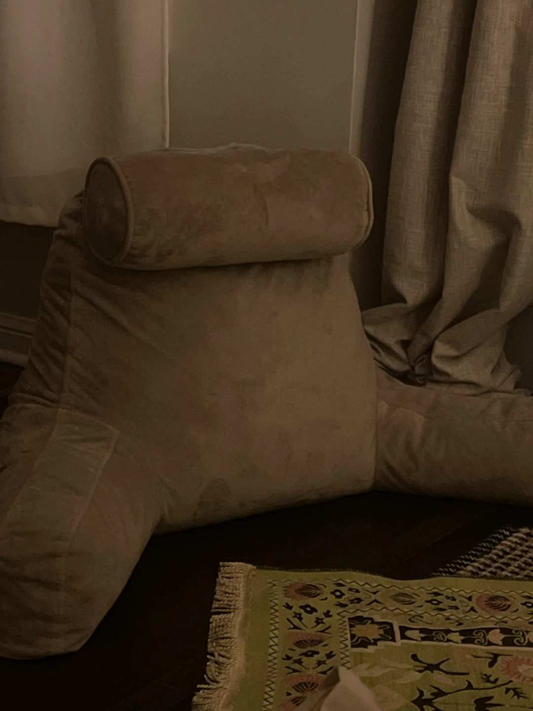 Comfortable Reading Pillow