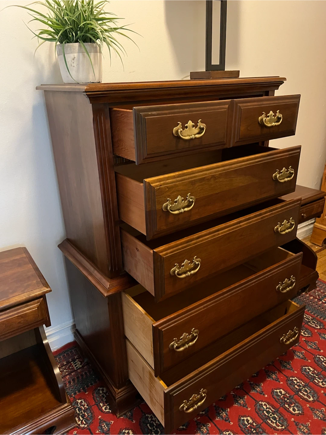 Solid Wood 5 Drawer Dresser & Pair Nightstands - Delivery Extra - photo 3