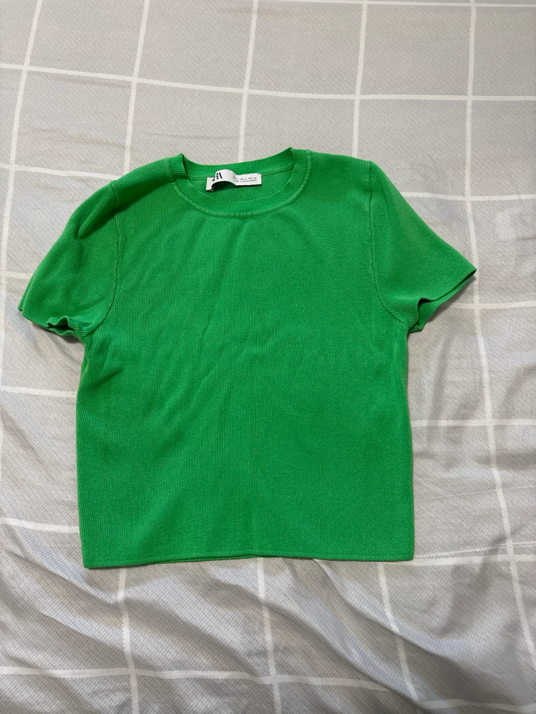 Zara Ribbed Knit Cropped T-Shirt Green