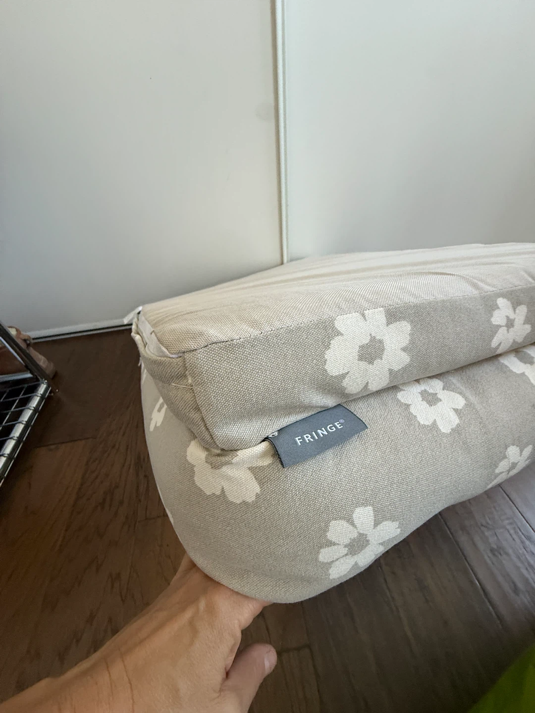 Fringe Orthopaedic dog bed - photo 3