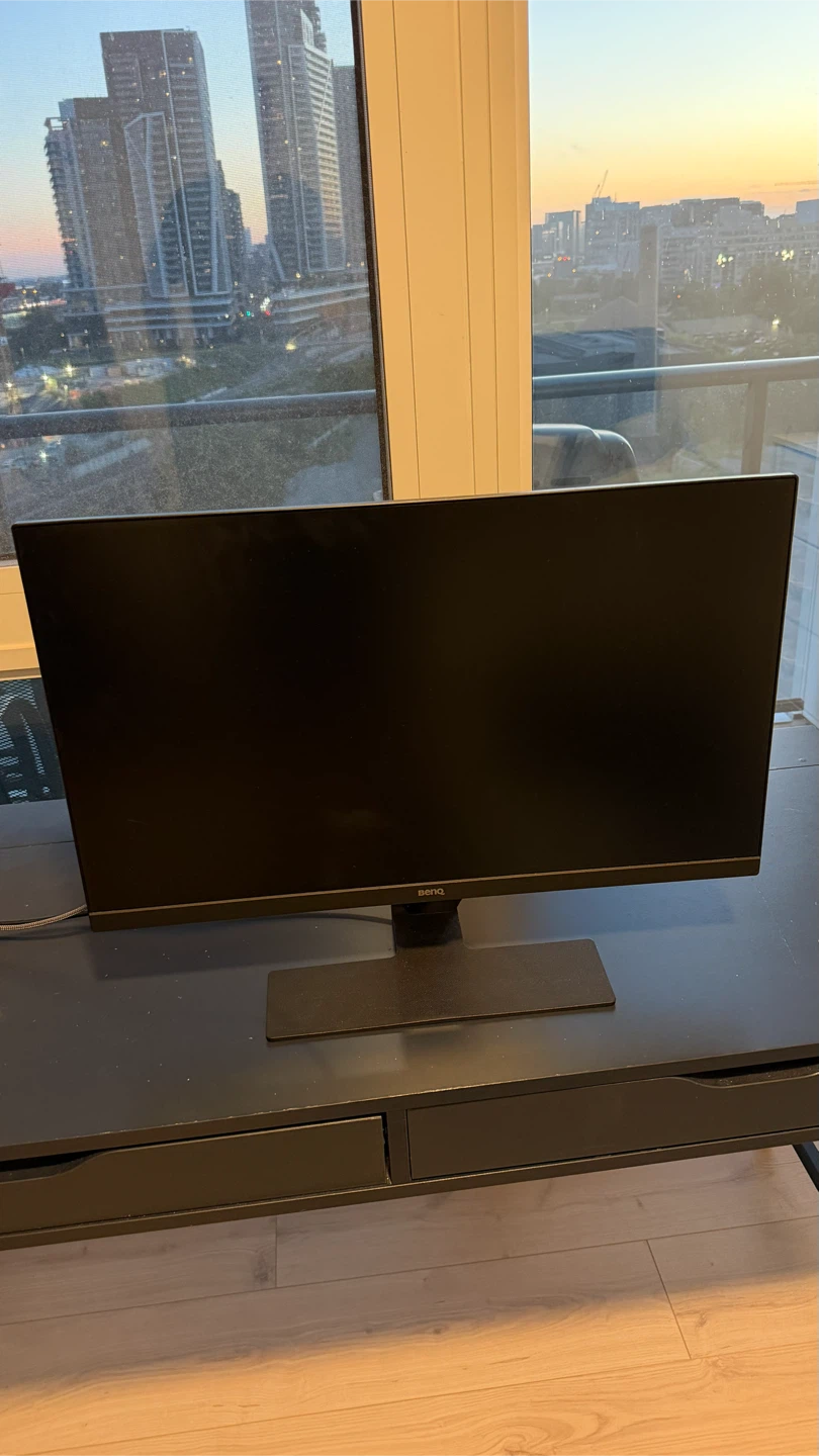 BenQ Computer Monitor - 27”