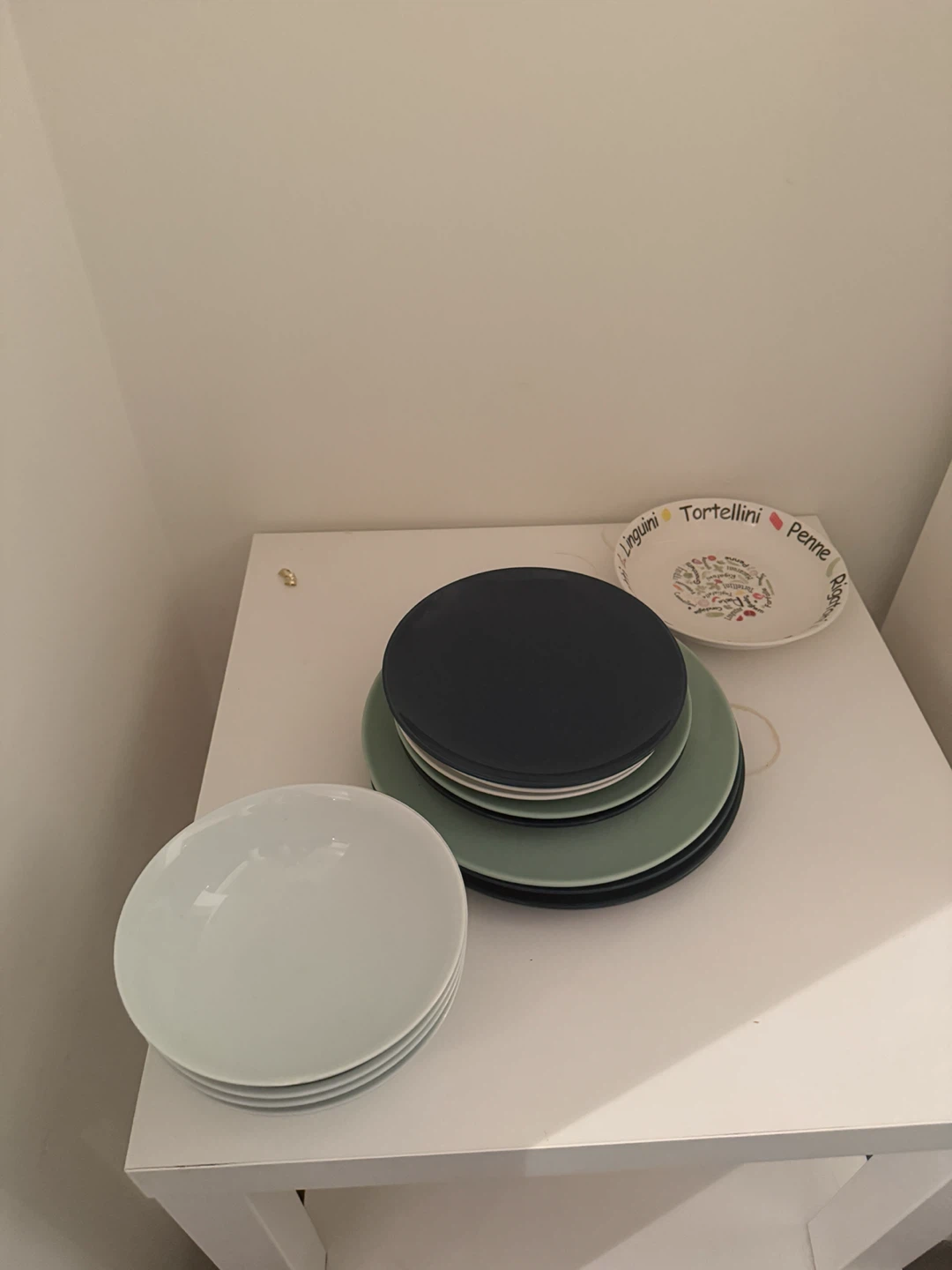 FREE - Set of Dinner Plates and Bowls - photo 3