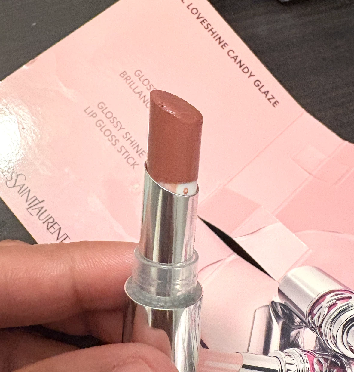 Ysl Glossy Shine Lip Gloss Stick Shade 19 (mini) - photo 4