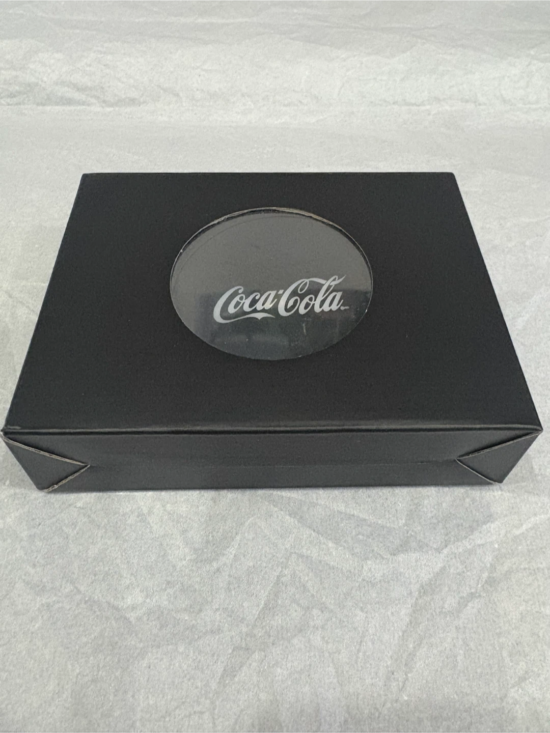 NIB Coca-Cola Wireless Charger - photo 2