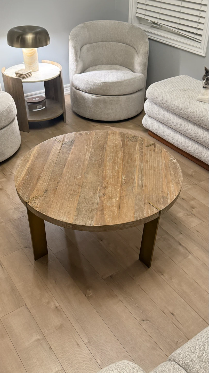 round coffee table - photo 3