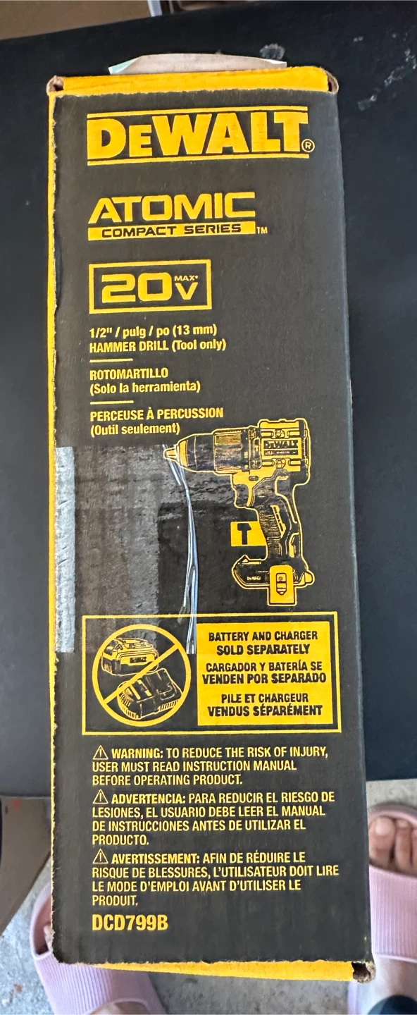 DEWALT ATOMIC SERIES 20V MAX Hammer Drill (Tool Only) DCD799B - photo 2