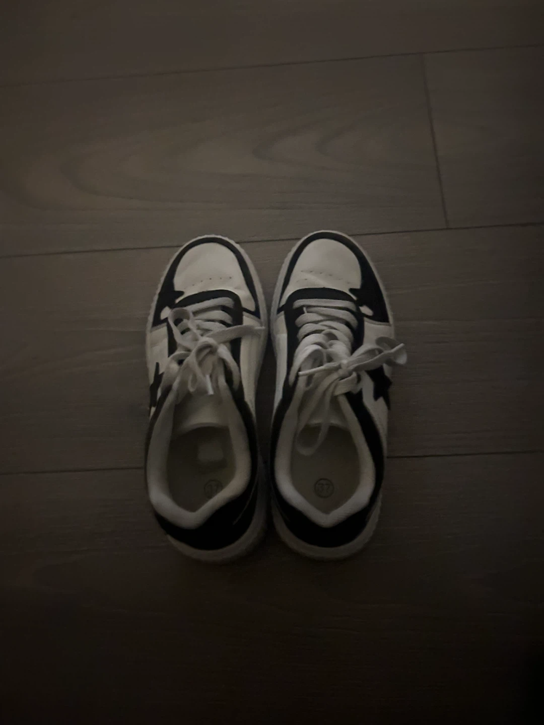 White & Black Star Sneakers - photo 5