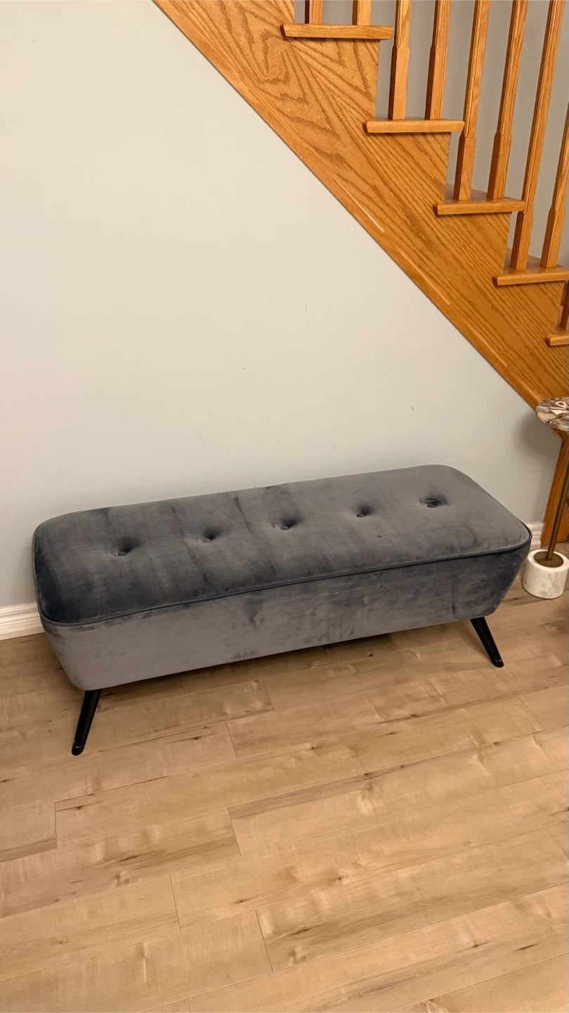 bench - photo 2