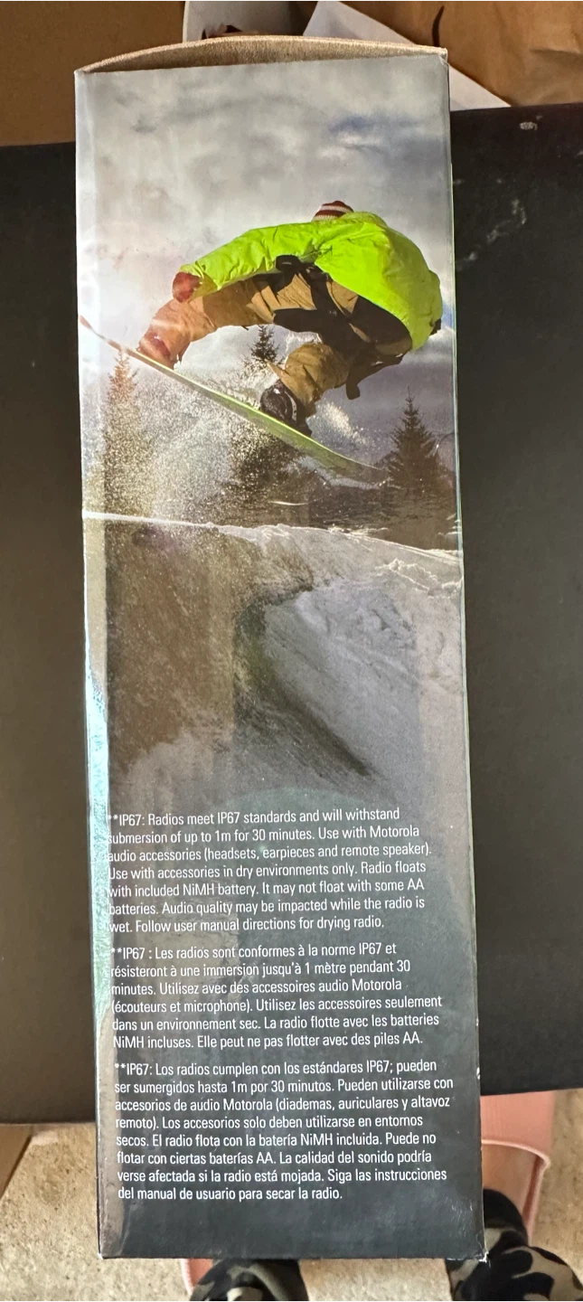 Motorola T600 H2O Talkabout Two-Way Radios - photo 3