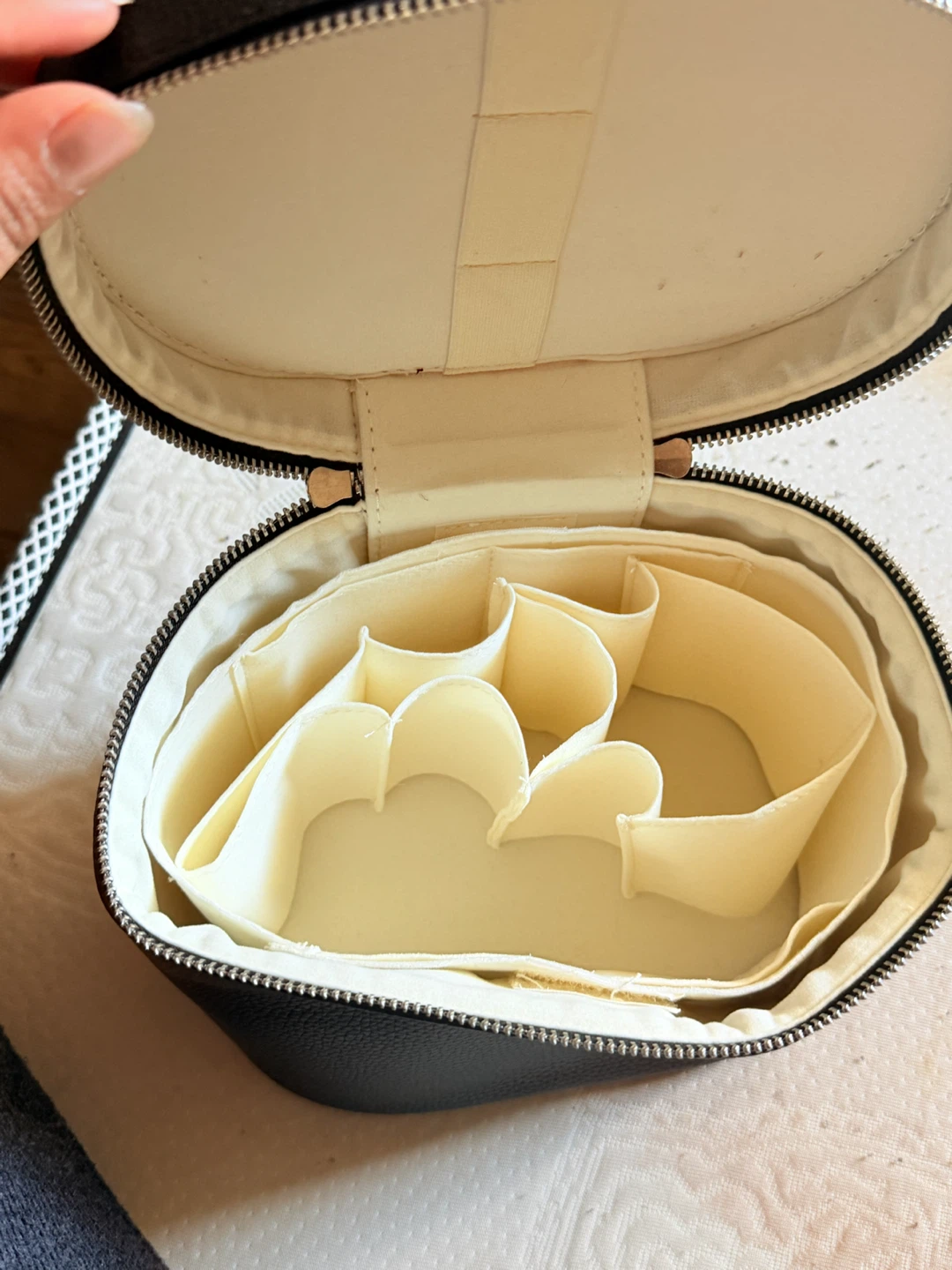 Black Faux Leather Vanity Case - photo 2