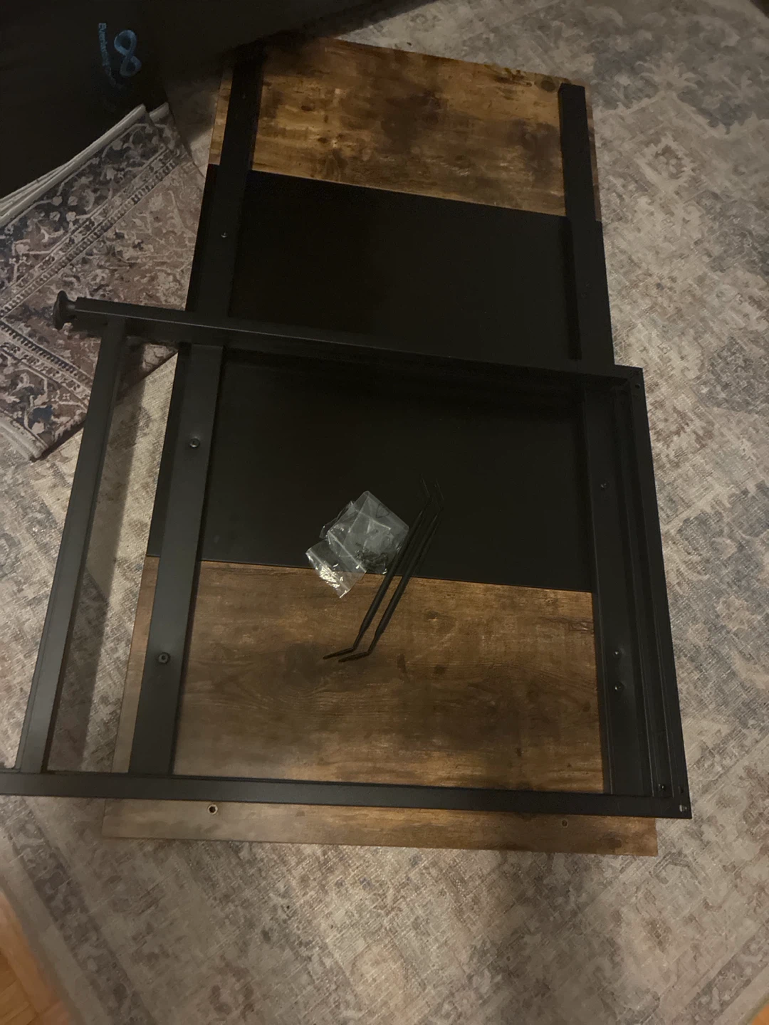 Wood desk - photo 2