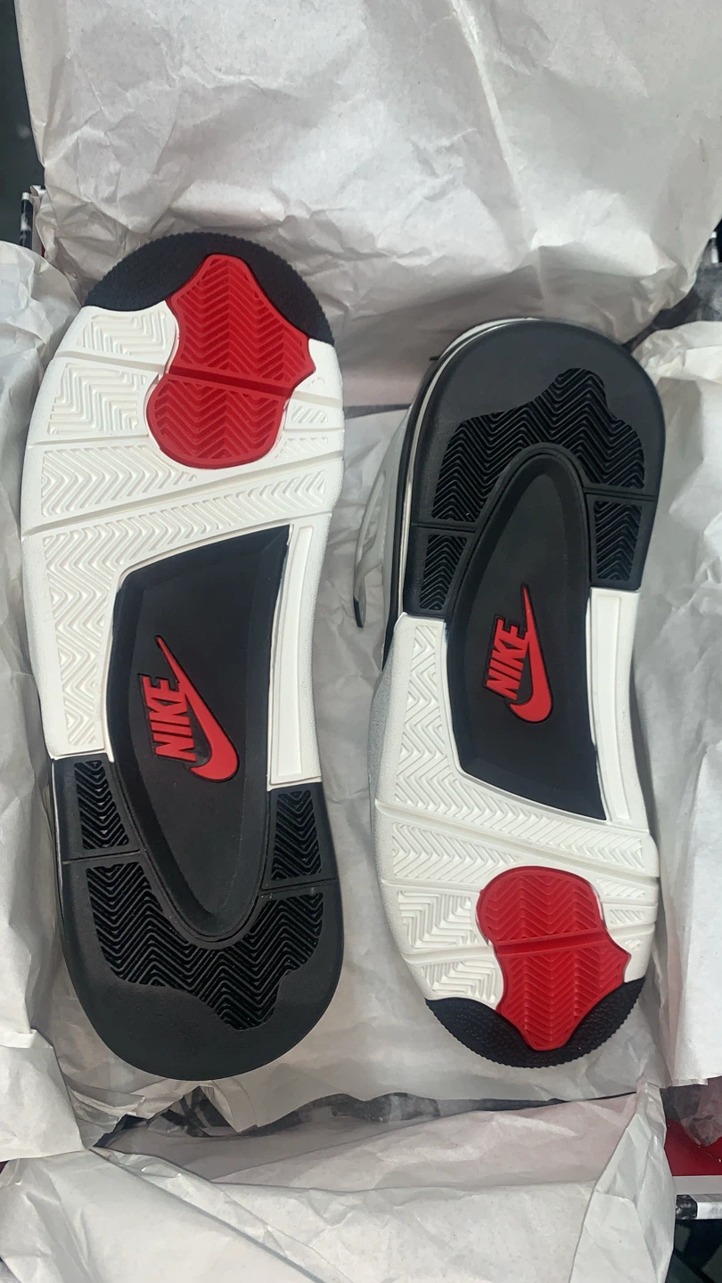 Air Jordan 4 Retro flight club Men's Shoes - photo 3