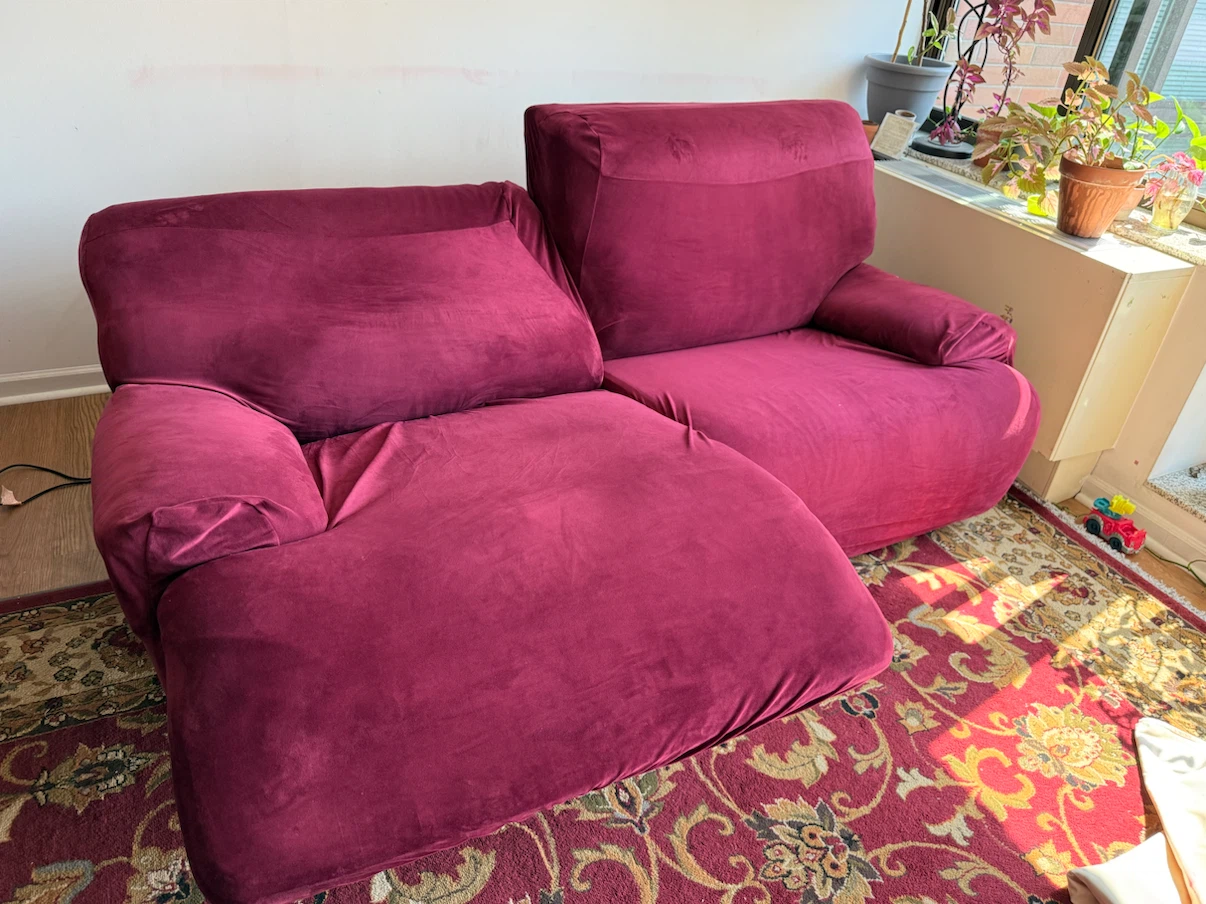 Selling an amazing  leather Recliner - photo 5
