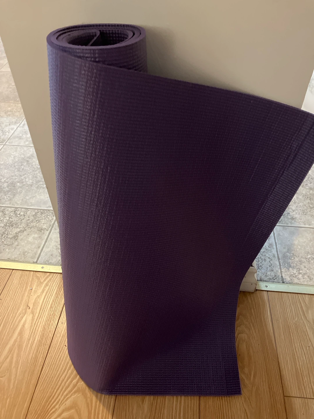 Purple Yoga Mat with Floral Design - photo 2