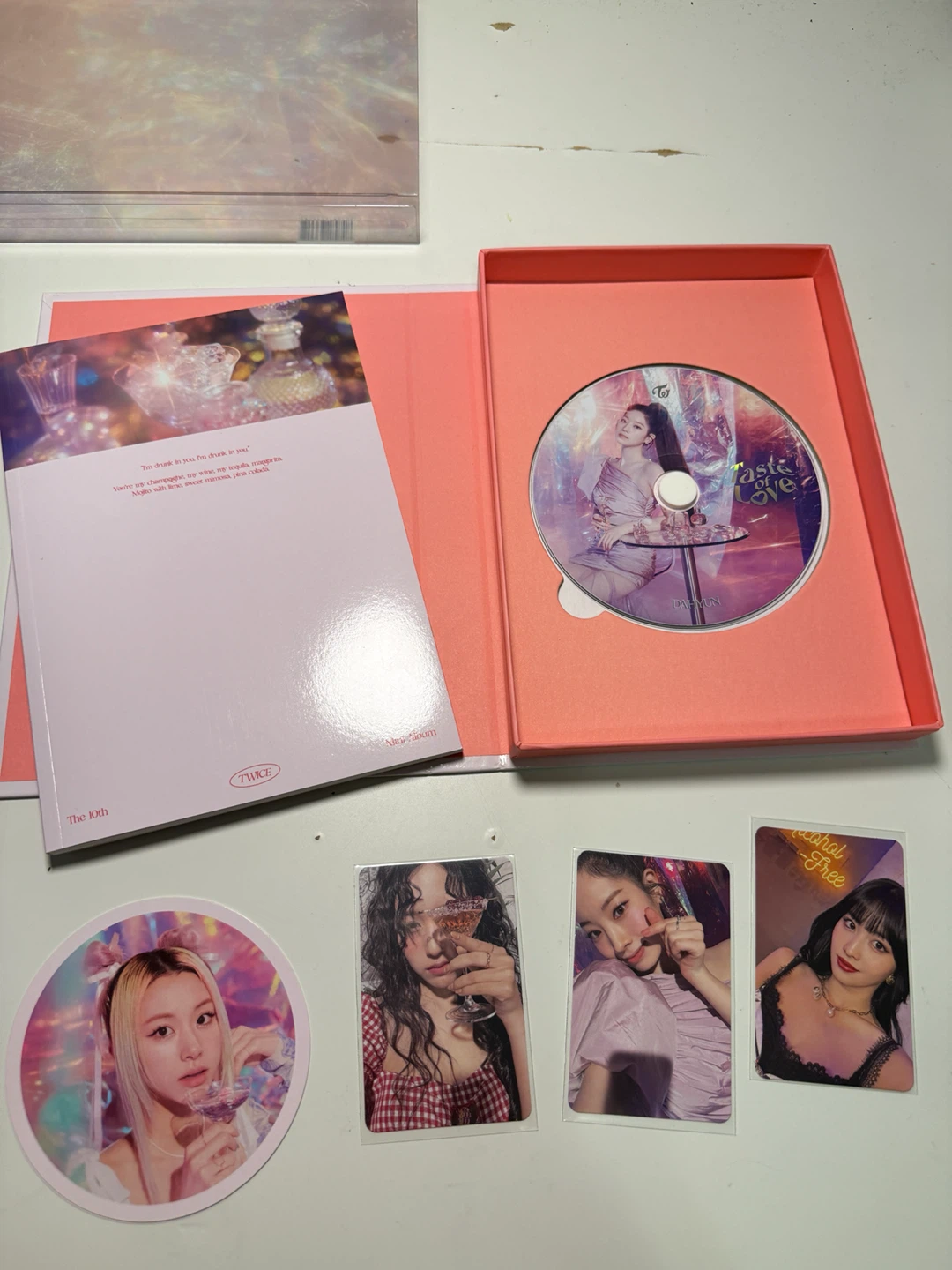 Kpop Twice Taste of Love Album - In Love Ver. - photo 2