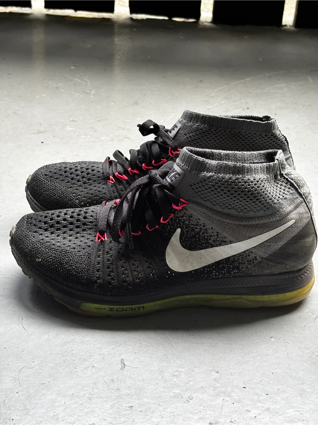 Nike Zoom Flyknit Running Shoes