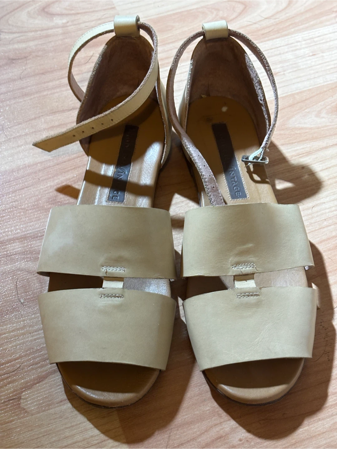 Modern Vintage Tan Leather Sandals - photo 2